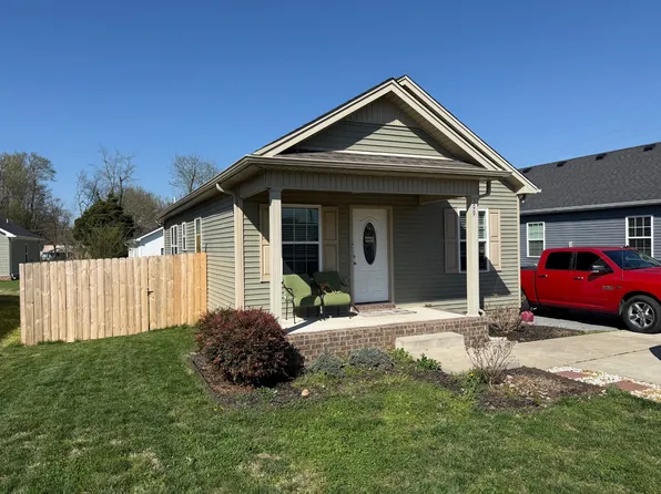 399 Church St, Portland, TN 37148