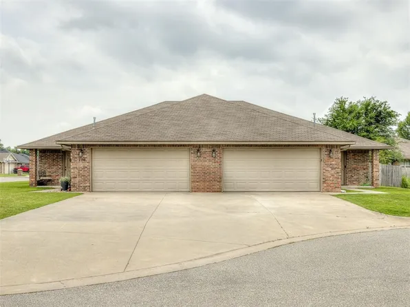 704 NE 21st St #706, Newcastle, OK 73065