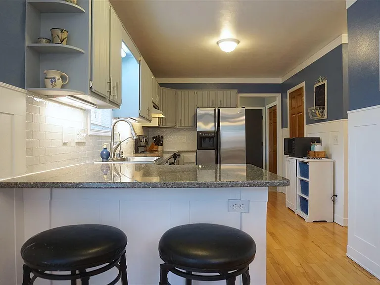 Breakfast Bar