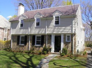 167 Reservoir Rd, Brookline, MA 02467