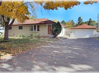 5916 Cavell Ave N, New Hope, MN 55428
