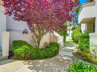 8470 Via Sonoma UNIT 31, La Jolla, CA 92037