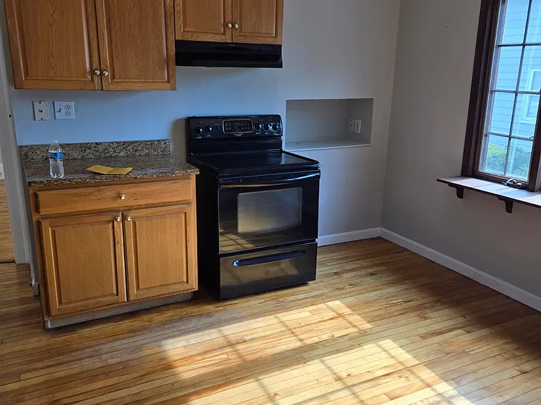 9 Greendale Ave #1 — Photo 9