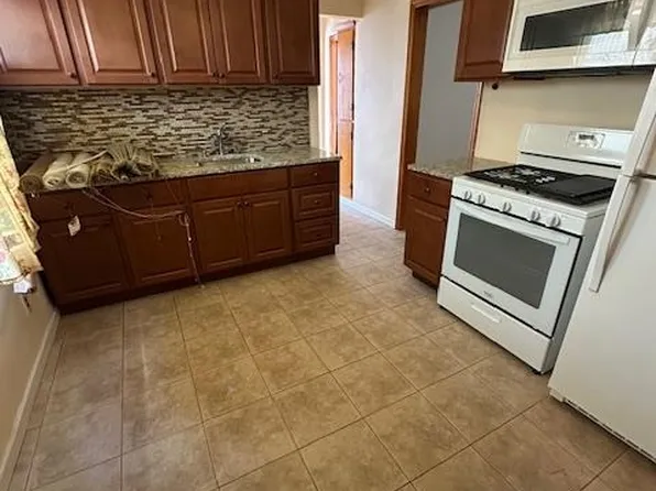 724 5th Street image 9 of 10