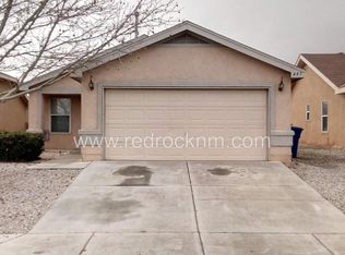 447 Barberry St SW, Albuquerque, NM 87121