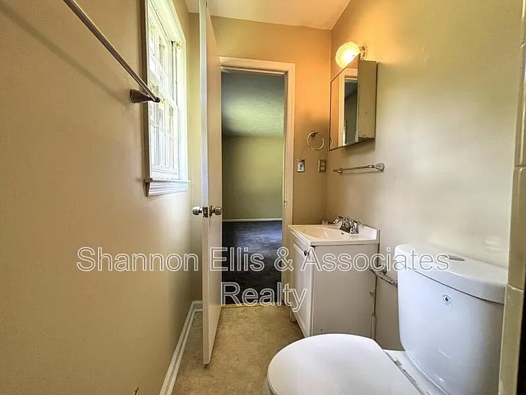 405 Elder Rd — Photo 15