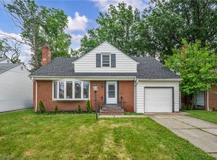 421 E 255th St, Euclid, OH 44132