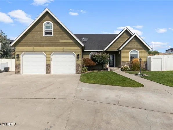 504 Virginia Ct, Zillah, WA 98953