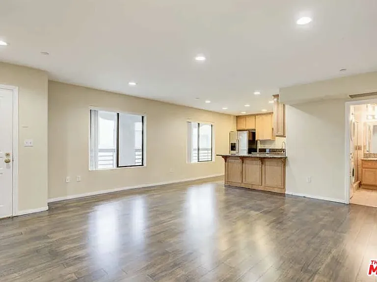 6815 Baird Ave #2 — Photo 6