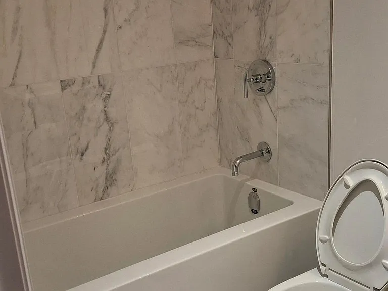 505 Glencairn Ave #205 — Photo 22