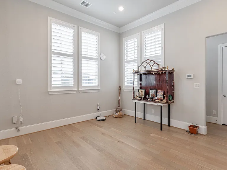 1701 Millsap Ln — Photo 11