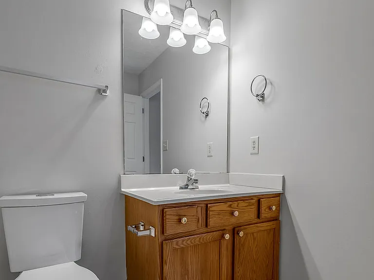 660 Morgan Hills Dr — Photo 29