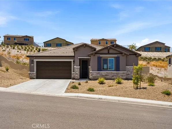 4139 Pioneer Ln, Lake Elsinore, CA 92530