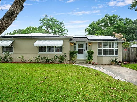 3rd image of 3111 Knollwood Cir
