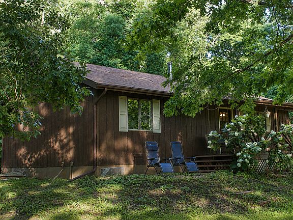 4th image of 464 Carlock Rd