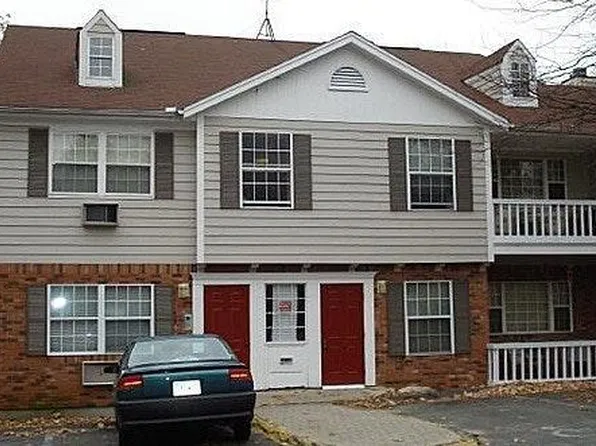 205 Glendale Ave, Bridgeport, CT 06606