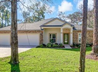 842 Simmons Rd, Fernandina Beach, FL 32034