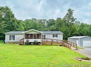 1936 Tripletts Farm Rd, Newton, NC 28658