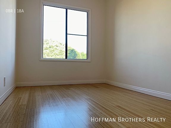 4th image of 2589 S Sepulveda Blvd #5A