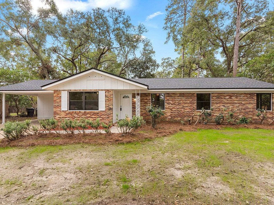 1st image of 919 Chestwood Ave