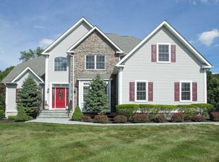 29 W Barrett Hill Rd, Hopewell Junction, NY 12533