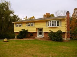 127 Pocono Rd, Brookfield, CT 06804