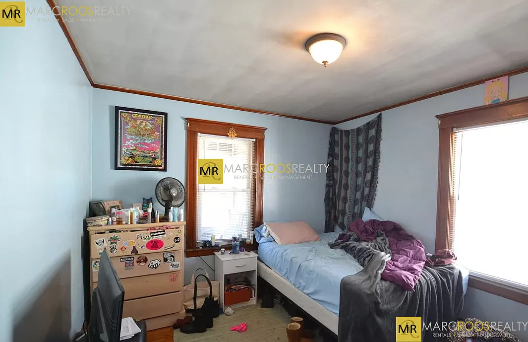 3 bed, 9999 sqft, $3,600 — Photo 4