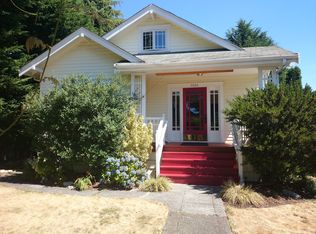 5926 41st Ave SW, Seattle, WA 98136