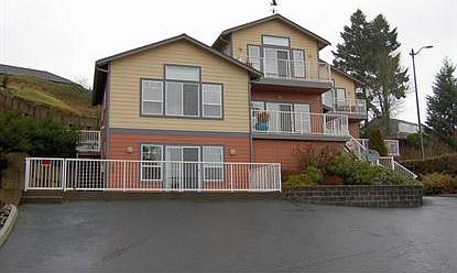 1st image of 145 W Bay Dr NW #B