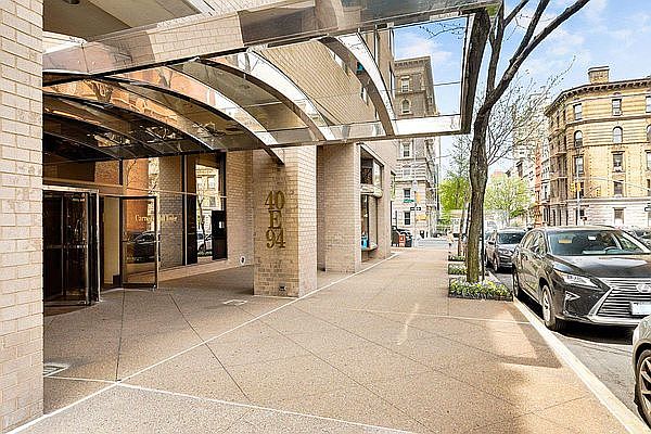 1st image of 40 E 94th St APT 18A