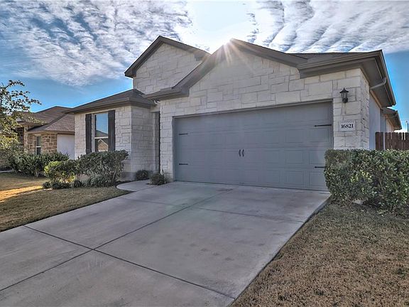 3rd image of 16821 Bridgefarmer Blvd