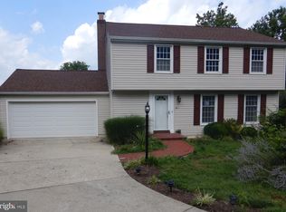 6011 NW Offshore Grn, Columbia, MD 21045