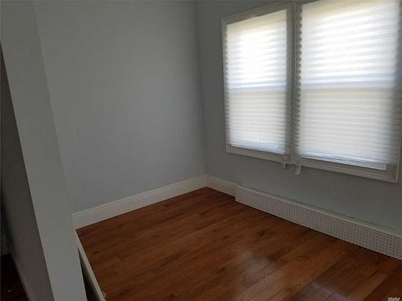 5th image of 38 Mansfield Ave