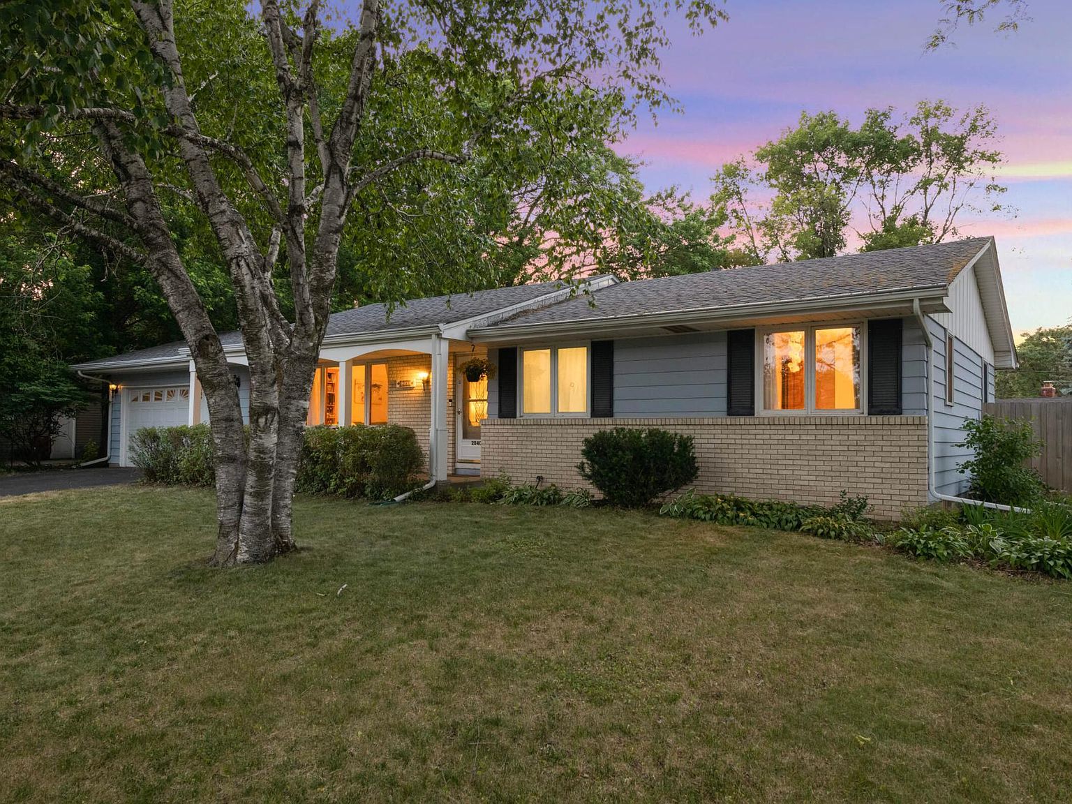2040 Tioga Blvd, New Brighton, MN 55112 Zillow