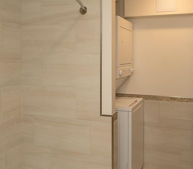 1st image of 12635 Larchmere Blvd