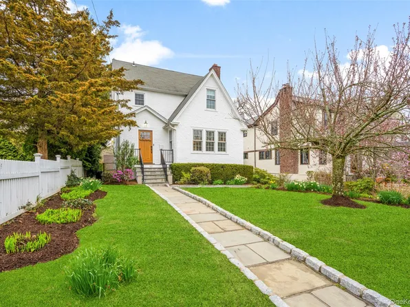 60 Elm Avenue, Larchmont, NY 10538