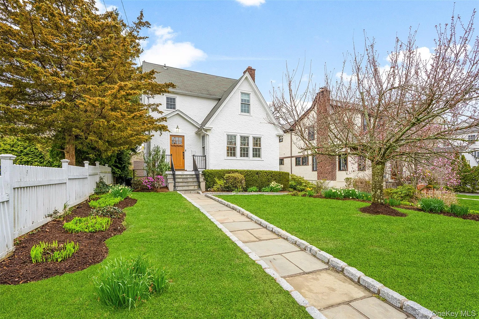 60 Elm Avenue photo 1