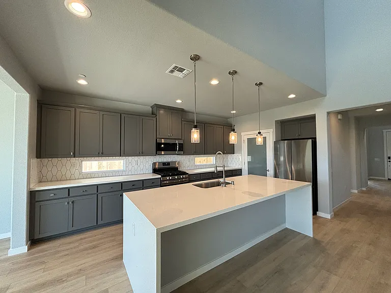 4088 Aura Way — Photo 7