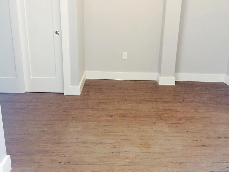 4 E Athens Ave #106 — Photo 8