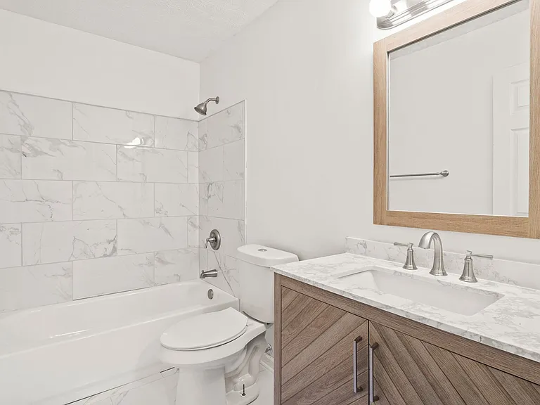 Terrace Villas Townhomes — Photo 17