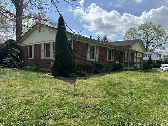 2nd image of 17 Cypress Drive