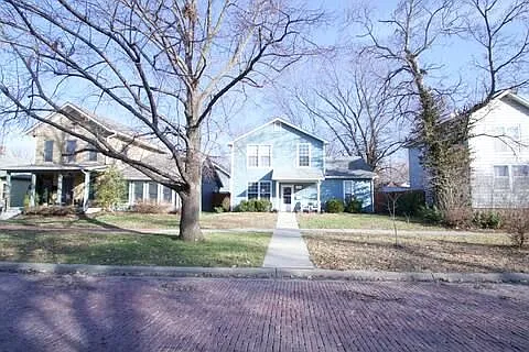 4 bed, 3.5 bath, 1800 sqft, $2,950 — Photo 3