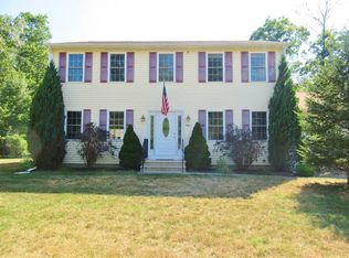 420 Carolina Back Rd, Charlestown, RI 02813