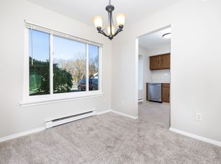 47 Candlewood Dr, South Windsor, CT 06074