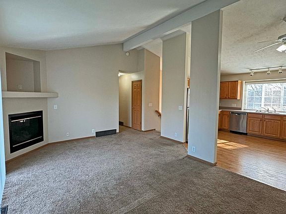 5th image of 4332 N Hws Cleveland Blvd