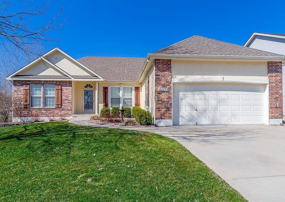 1st image of 3404 S Arrowhead Ct