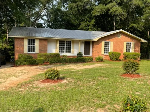 3403 Candlewood Dr, Dothan, AL 36305