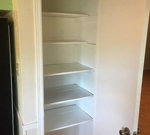5th image of 102 Granada Dr