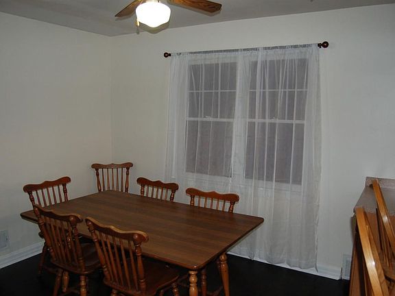 3rd image of 4429 Orchard Ln