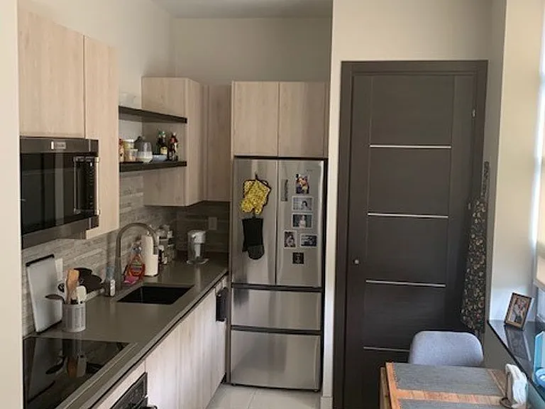 229 Waterman St — Photo 3
